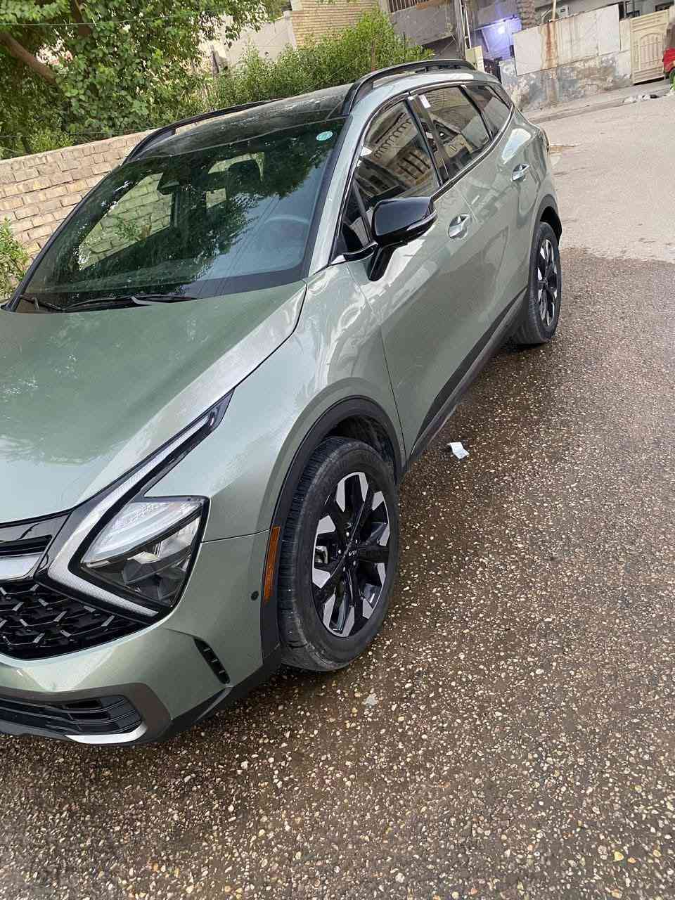 السلام عليكم
شباب مكلف بالنشر 
كيا سبورتج
موديل 23
اكس لاين
بيه 3 قطع صبغ والسونار موجود
بدون دواخل
بيع او مراوس يرهم حسب القناعه
السعر 21 الف دولار
ماشيه 36
رقم أربيل
فول مواصفات
*********** واتساب
***********
