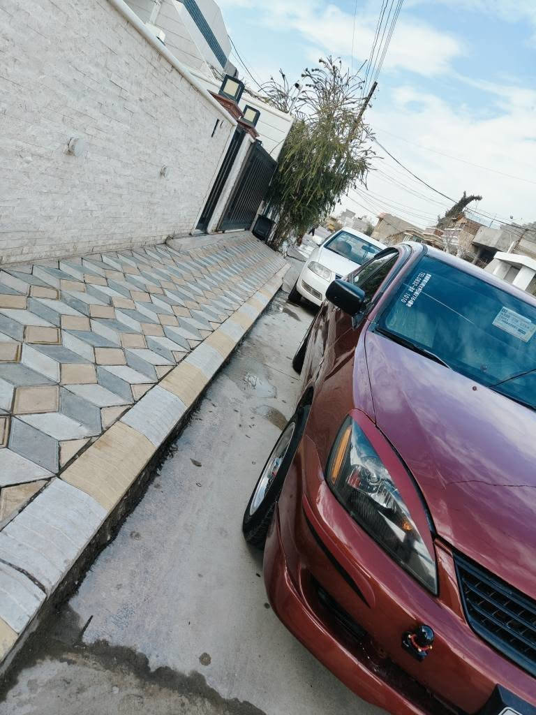 لانسه ر سپۆرت2012 مه کینه 20بیلاد ده بل گێر  فول بی سلاید  ته حویل عه سل سه نه وی پلاستیک کامل بۆیاخه بی لیدراو  بیده عم  له روبه روو جوانتره  بیچال بی شوخت ناو زه رد چوار جام کاره با تایه و ویل BBSلۆک  شاشه کاره بای لید لایت لۆک بیته قه و ره قه یه  
موشته ریت ته له فون که له خزمه تام 
سعری 54گه لاو مه عمه له یه 
***********
*********** السليمانية, العراق
