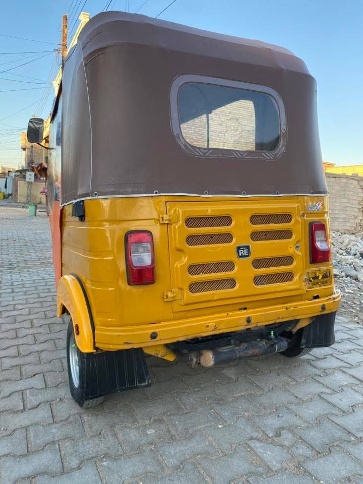 سلام عليكم تكتك البيع 18شهر 11 يوم 25اوراق المكان بغداد الكماليه التكتك لاطشهه  ***********
