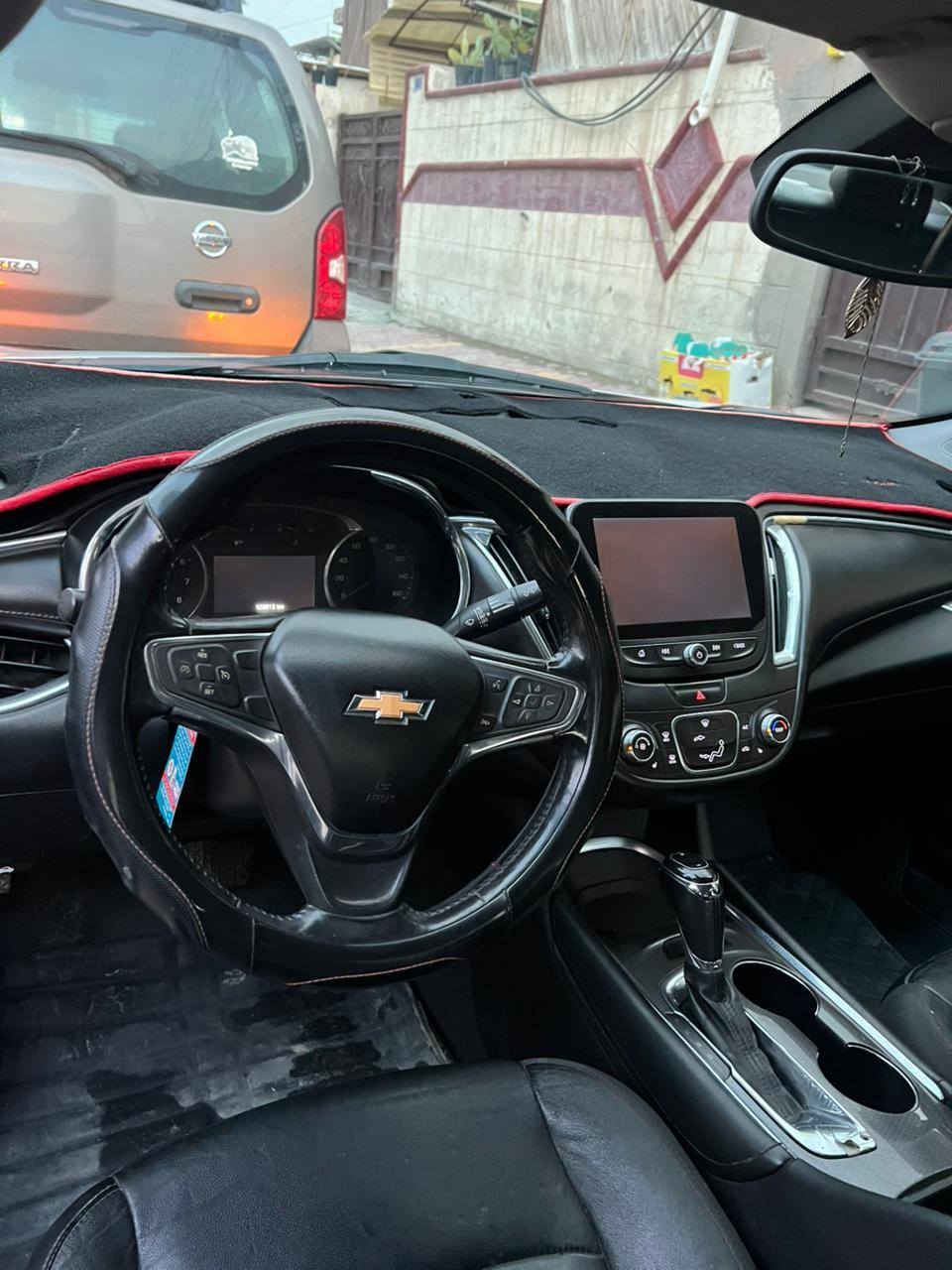 سلام عليكم ماليبو 2016 موديل حديث كير at
محرك 1500 تيربو 
شاشه كار بلي 
كامرات 
مقاعد جلد
مكان بغداد البياع
***********
السعر 95 بيها مجال حك الجيه
