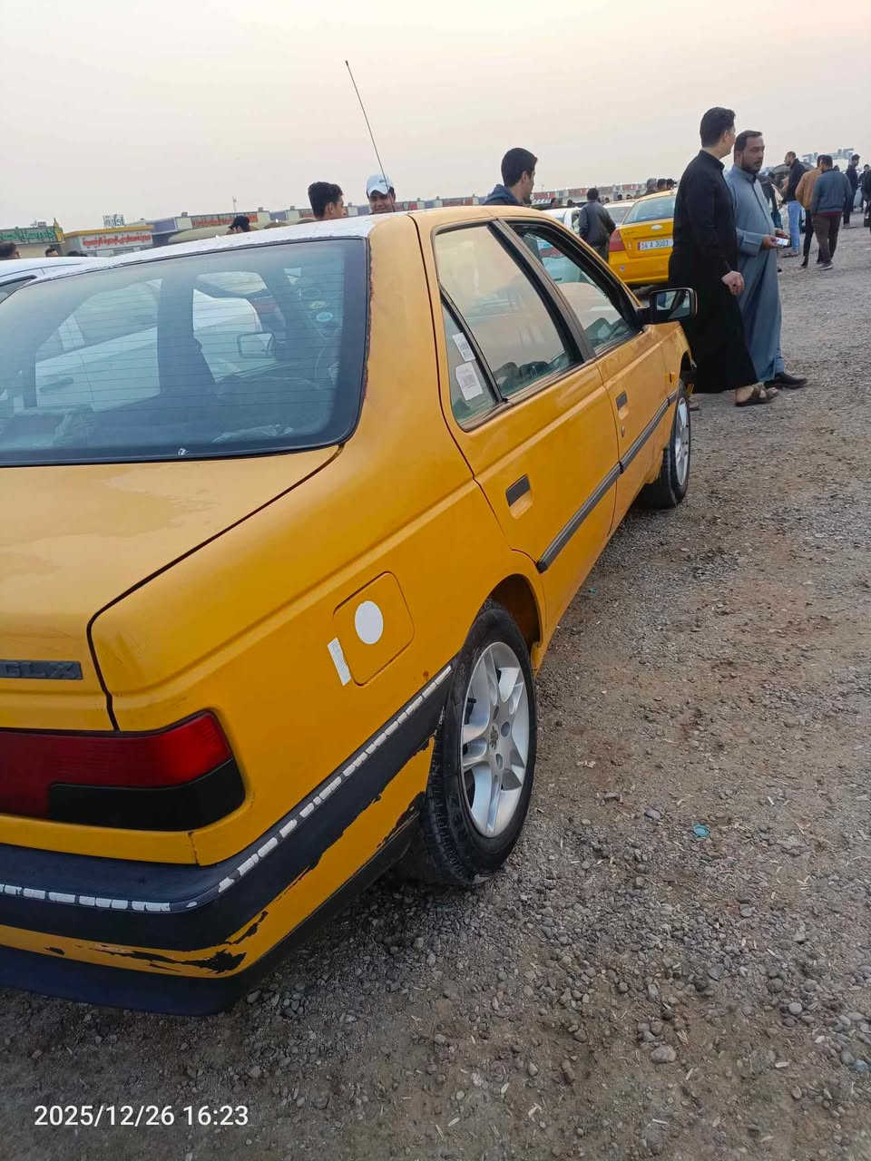 بيجو للبيع 
مشط باور بطاريه عينه وصينه كله جديد كامل سياره سنويه منتهيه هذا الشهر 
ب 30 السعر 
*********** البصرة, العراق
