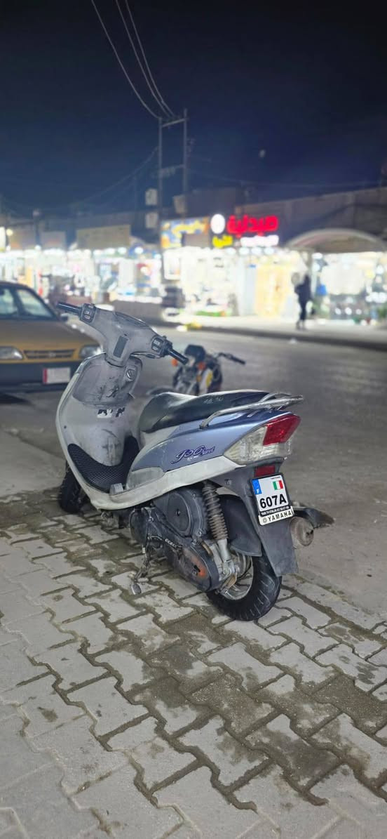 سلام عليكم ماكس منغولي للبيع كفاله عامه كله بلاديه مختمه ختم واحد صاله اقل الشهر من طالعه الدراجه سلف هندر برغي مامفتوح بيه شرط شلعه معدل جديده للاستفسار ***********
