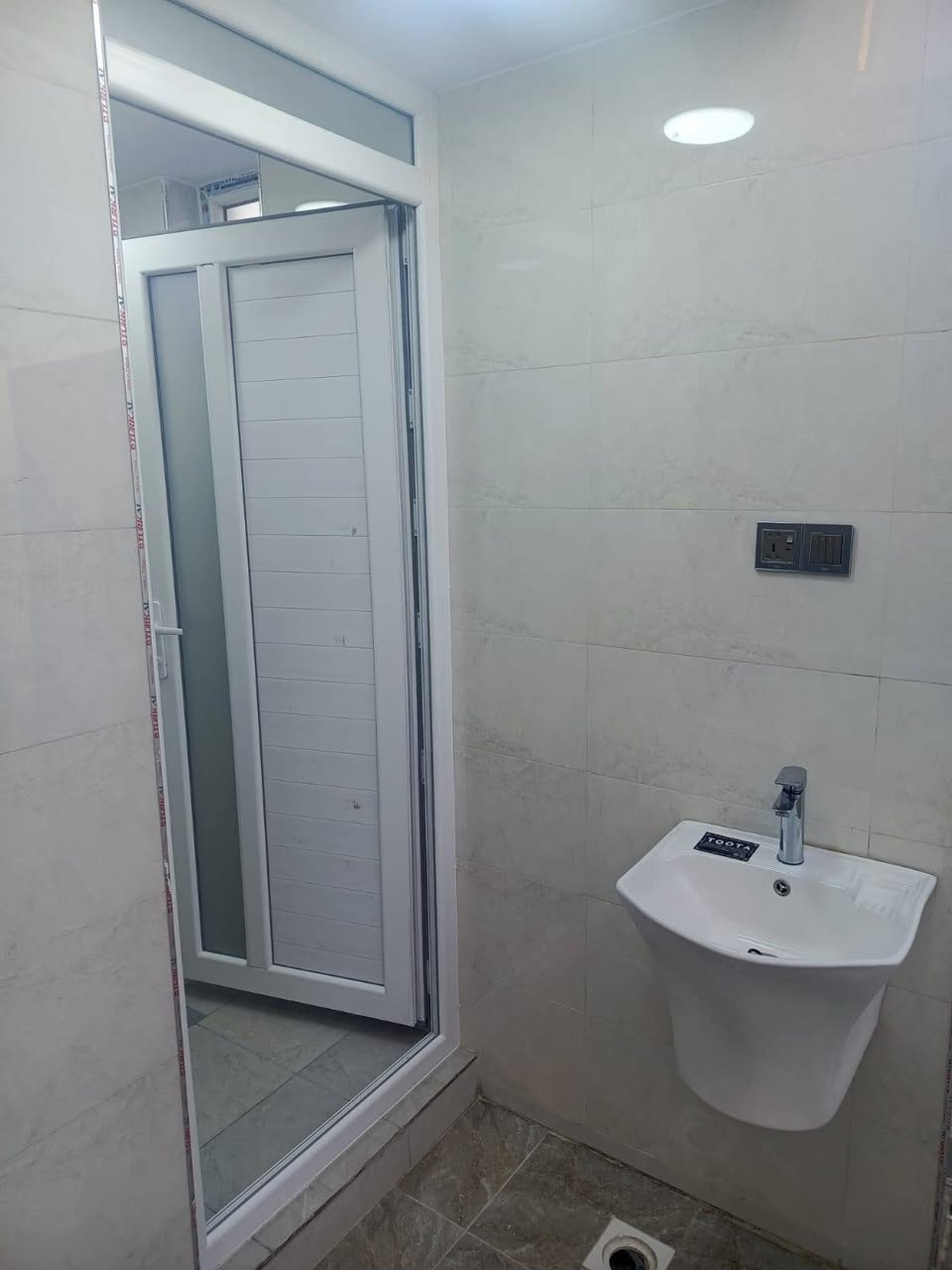 📌مكتب اركان الصفا للعقار
♦مشتمل 125متر في. مقاطعة ال22 الشهداء
بناء حديث مفول شارع 10نافذ على 40التبليط
♦السعر: 78مليون بي مجال
♦ملاحضه: السعر يحددمن قبل مالك العقار وليس المكتب
🔴. للأستفسار أكثر مراجعة (مكتب اركان الصفا  للعقار)
🔺 #العنـوان :: الفلوجه حي. الامين_قرب جامع السلام 

او التواصل 
على الارقام التاليه …

***********

***********
