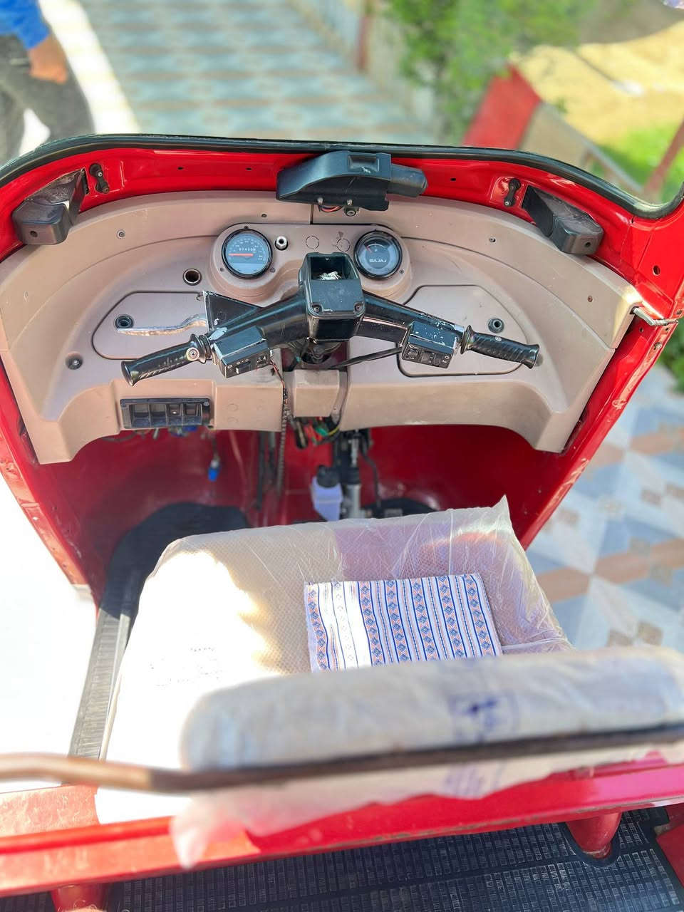 سلام عليكم تكتك للبيع موديل 2018شهر 6رقم وسنويه 
أنكليزي مداور ثاني يوم الدراجه مصبوغه جماليه بيه بارد بصفحه قليل مكينه مال 20مجفته تجفين شركه 
***********الستفسار
