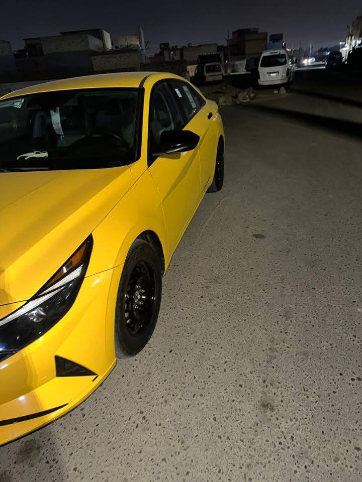 سلام عليكم الانترا موديل 23 هايبرد رقم بغداد بأسمي بيه قطعه وحده جاملغ جه السايق اصلي اجره ماشيه 52  السعر 152 بيع او مراوس  مكاني حله بكرلي رقم هاتف ***********
