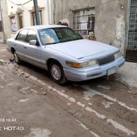 سياره فورد ماركيز موديل 1992 رقم ديالى صاحبه بل امين يريد تحويل محرك 8...