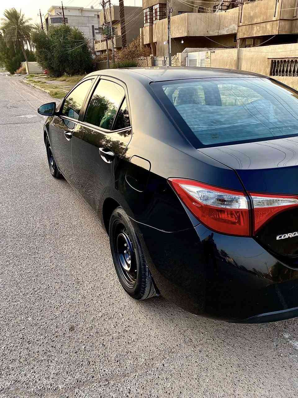 كورلا موديل 14 حادثه من امريكا جاملغ و بنيد سطحيات وبالعراق موضحه بالصور محرك كير حداديه كله مكفوله ماشيه 130 
مكانه بغداد/ ***********
السعر ب 112 وبيه مجال قليل
