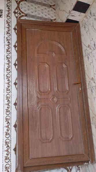 للبيع ٣ابواب صاج مكاني العلم خابر ودلال واحد مامشدود ***********
