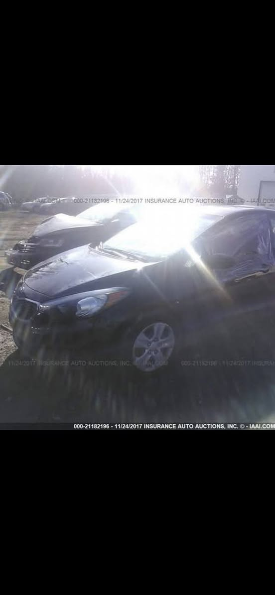 كيا فورتي 16 للبيع كير محرك 1800 الحمدلله مكفولة سنوية ب اسمي سعر 109 مكانه كرادة او زعفرانية *********** صلو على سيدنا محمد وعلى اله محمد
