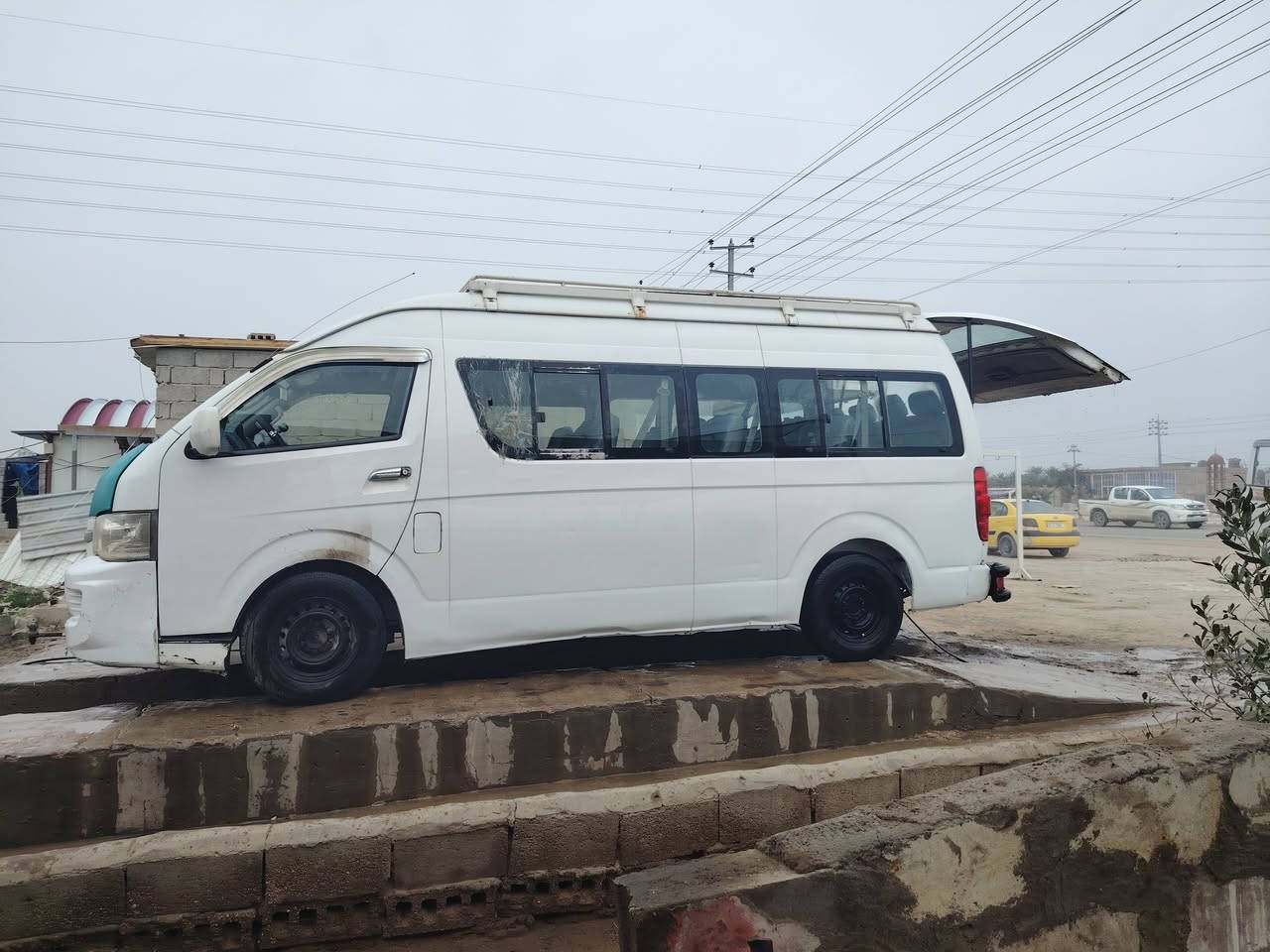 جنبي البيع نضيفه جاهزه خير من الله موديل 12 رقم ***********
