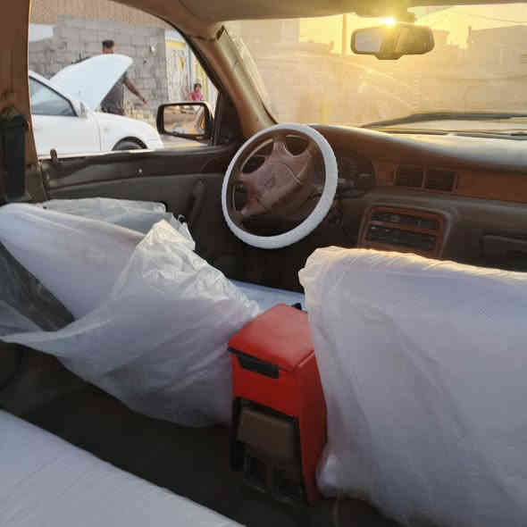 سلام عليكم سمند للبيع موديل 2011 ناطق رقم ذيقار الماني سنويه لل 26 مشروع وطني تحويل مباشر السعر  25 ورقه وبيها مجال للطيبين ماكينه وكير مكفولات جدد حداديه جديده  كهربائيات كلها شغاله سياره كلش نظيفه حلوه جاهزه خير من الله مال عيشه مكاني قضاء العزيزية ***********
