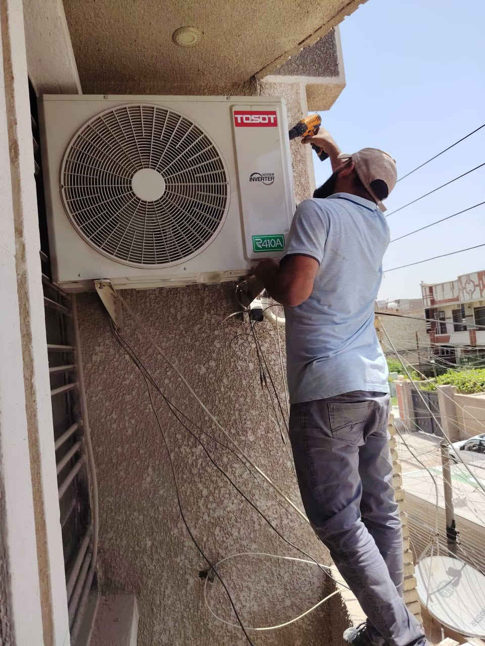 هوا شيرادله النقل..😦
بس الامير🤩
