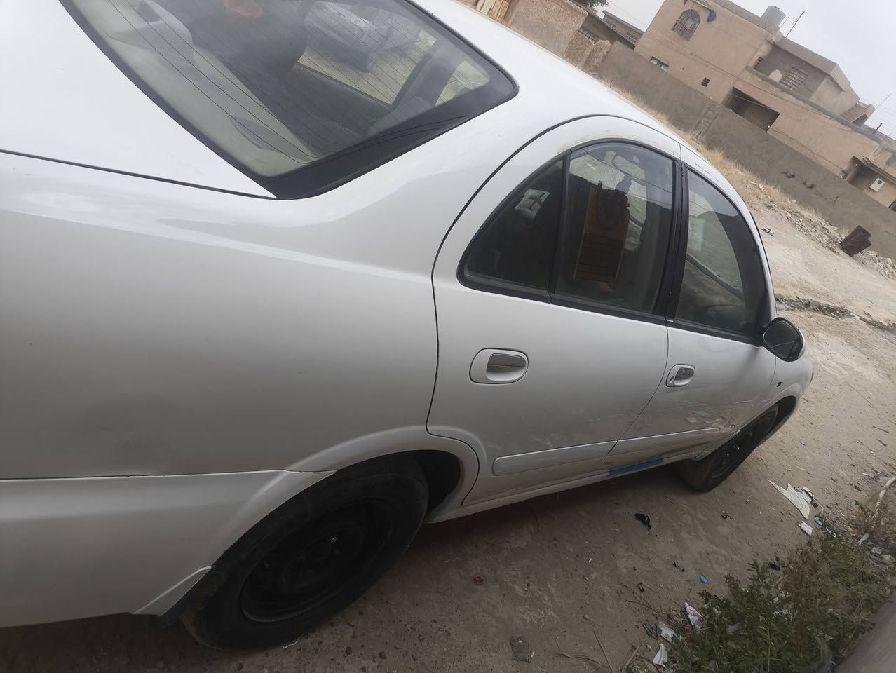 سني موديل 2010 ياباني محرك اسود رقم اربيل
ضررها بسونار بصور موجود مكانها بيجي سعرها 90 بيه مجال 
باقي تفاصيل دك على رقم ***********
