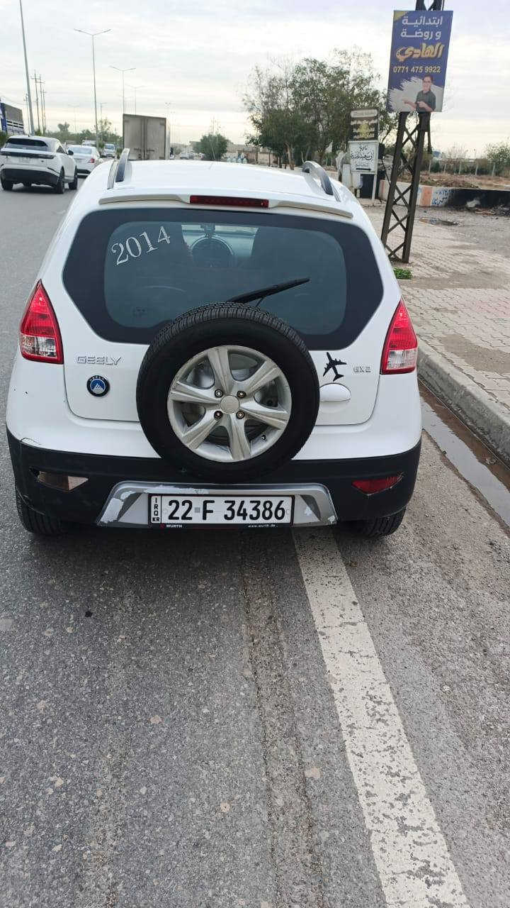 سلام عليكم
جيلي باندا GX2   كروز اسبير خلفي

سيارة مال بيت وحيل جديده

موديل 2014

كير اوتو 

جامات اوتو

تبريد ثلج 

شاشه ايباد وكاميرا 

ارضيه مغلفه

مسوي ادامه جديده للسياره بلكات فيت بم صدر 

محرك كهربائيات بشرط

رقم سنويه كله جديد ..رقم اربيل 

شرط التحويل والغرامات 

سياره بيه فقط شبرين صبغ بالجاملغ بطاقة بانزين وغاز هم  مكاني كركوك 

سيارة مال بيت وحيللل جديده ومتعبانه

السعر 60 مكاني كركوك 

ملاحظه.. ااسيارة بيها عطل بالكير فقط تنمر بك ما تمشي لان قفل البك مكسور اما السيارة تمشي عادى ترايك للبصرة وتنزل من الحساب مبلغ التصليح فقط للاستفسار اتصل على ***********
