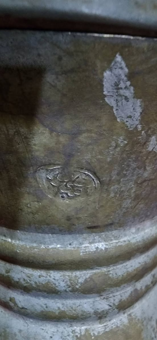 السلام عليكم
گمگم عدد 2 نحاس قديم مختوم عمل عبده وزن ثقيل ونظافه تامه القياسات بالصور تفاصيل اكثر و السعر ع الخاص مكاني بغداد


**إذا كنت صاحب هذا الإعلان وتريد حذفه لأي سبب، رجاءا أرسل رسالة إلى الدعم الفني**