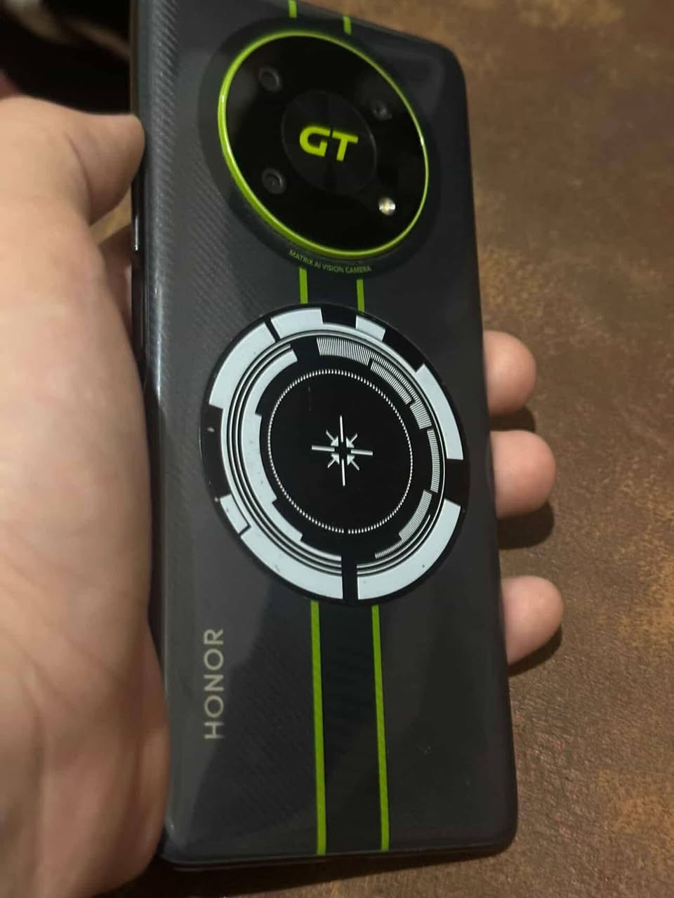 للمراوس او بيع سعر خاص 
هونر x40 gt
فلاكشب هونر 
المعالج: Snapdragon 888.
​الذاكرة: 256GB.
​الرام: 12GB.
​الشاشة: سلاسة 144Hz.
​البطارية: 4800mAh.
​الشحن: بقوة 66W.
​الكاميرا: خلفية بدقة 50MP.
جهاز كامل شغال
فقط بي فطر بالكلاسه الجامه مالت الشاشه


**إذا كنت صاحب هذا الإعلان وتريد حذفه لأي سبب، رجاءا أرسل رسالة إلى الدعم الفني**