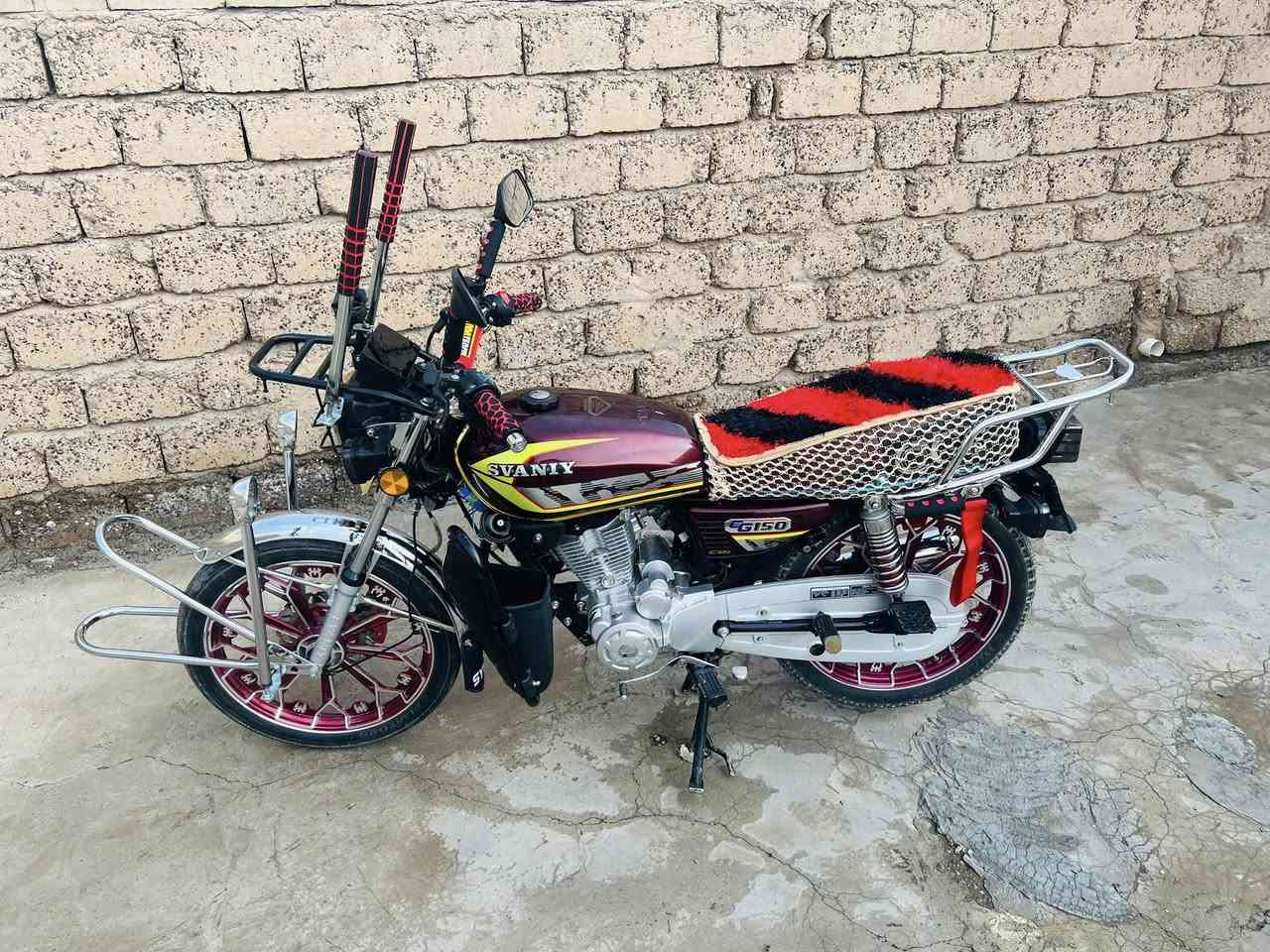 السلام عليكم
موطور سيفان موديل ٢٠٢٥ للبيع
محرك ١٥٠ 

نضافه فول ما مفتوح شرط 

منفيس كارتوني مكاتبه 

تشغيل عن بعد بصمتين وياه 

ما ناقصه اي شي 

تشغل وتمشي كنترول عن بعد 

السعر (((((790))))) الف وبيه مجال حك الجيه 

اتصل على الرقم ودلل ***********
