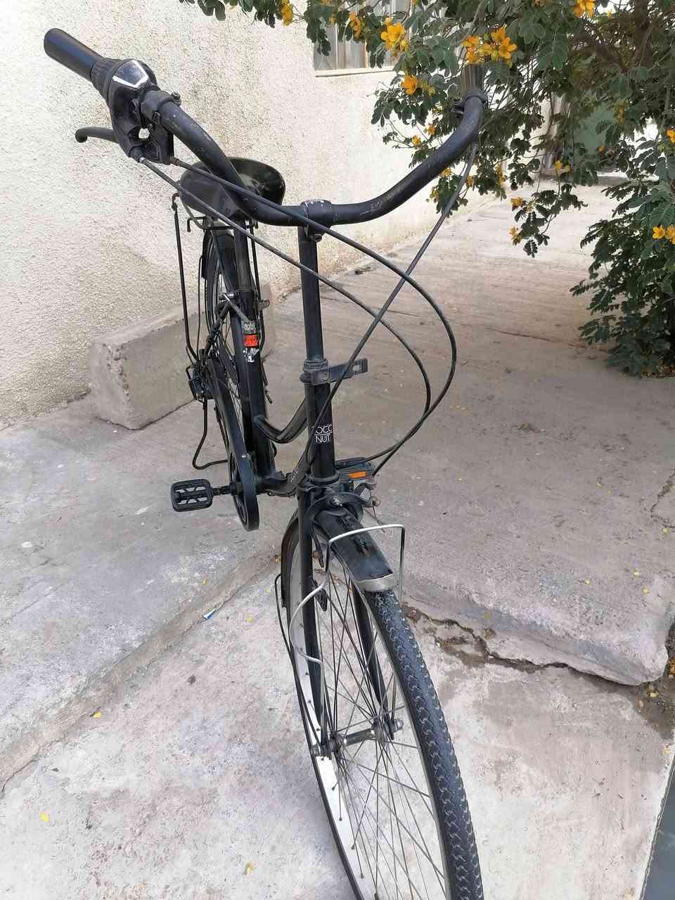 السلام عليكم باسكل للبيع حجم ٢٦ ياباني بريكات كير كله شغال باسكل جاهز سعر ٦٠ مكاني الاثورين الدوره ***********
