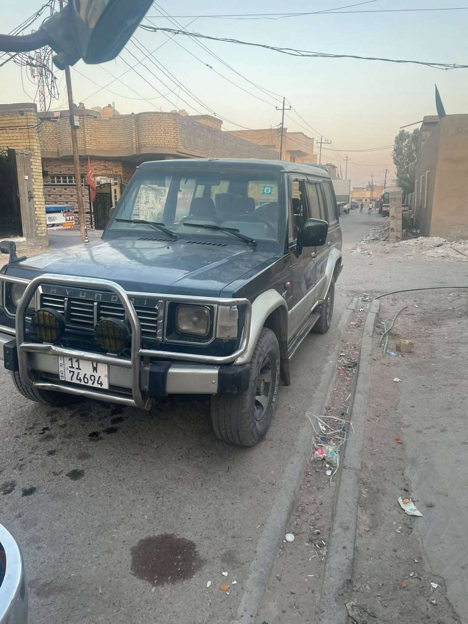 السلام عليكم للبيع كالوبر موديل ٩٦ رقم بغداد جديد مكينه كاز كير عادي سياره خير من الله سياره جديده عنوان بغداد كسرة وعطش ***********
