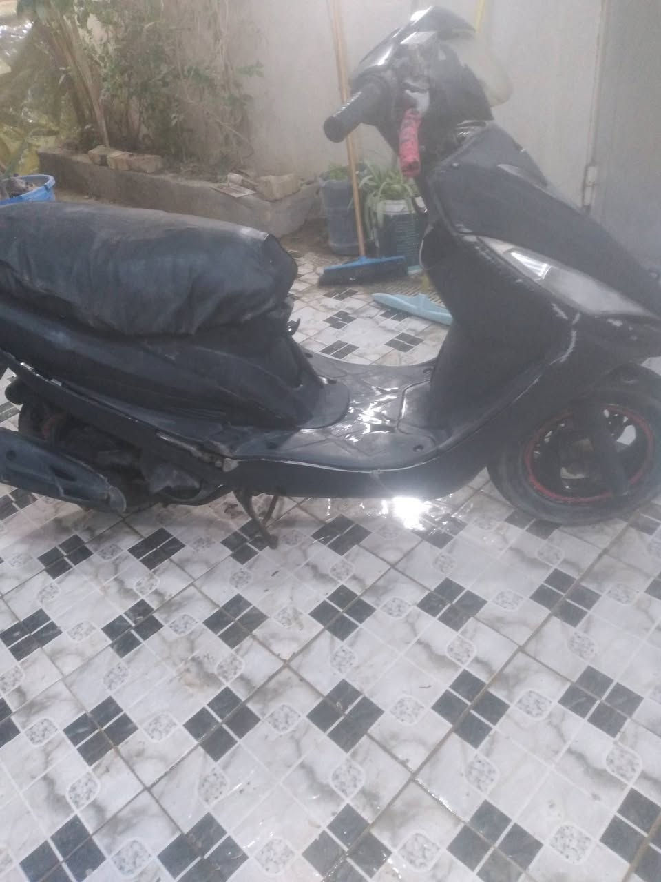 دراجة كامكو ياباني جي فايف السعر 200 مكاني الشطرة ***********
