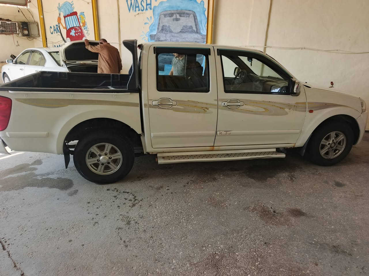 السلام عليكم
كريت ١٤ بسمي للبيع مكينه كير تبريد حداديه
كهربيات كامله جاهزه مال جناي رقم واسط 
السعر ٦٤وبيها مجال 
رقمي ***********واتساب 
مكاني النجمي
