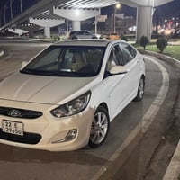 اكسنت موديل 2012 خليجي مواصفات بلو /نضام eco  /فتحت سقف   /خمسه ويل   ...