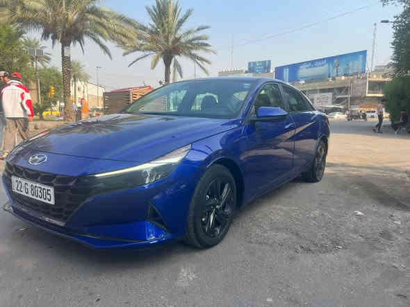 � للبيع | هيونداي إلنترا 2021 – لون أزرق

• الموديل: 2021
• اللون: أزرق
• المحرك: 2000 سي سي / 4 سلندر
• الكير: أوتوماتيك
• الداخلية: نظيفة 
– شاشة كبيرة
– كاميرا خلفية
– بصمة تشغيل
– كروز كنترول
– حساسات
– تكييف ممتاز
– محركات وكير شغل مرتب

🔧 الصيانة: كلشي معمول بالوقت، زيت وفلاتر مبدّلة حديثاً.
📍 الملاحظة: السيارة للاستعمال الشخصي وما بيها أي مشاكل.

💰 السعر: (144$وبيها مجال)
📞 للاتصال: (***********)
