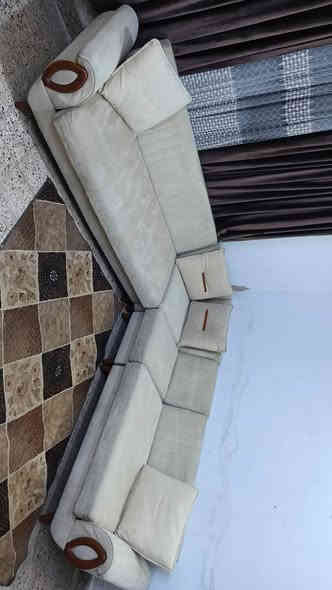 ديوان تركي سرير ومخزن 7 مقعد 💺 اخو جديد اي ضرر مابي تفحص وتاخذ سعر ,,225,,بي مجال مكان لبياع *********** يوجد واتساب
