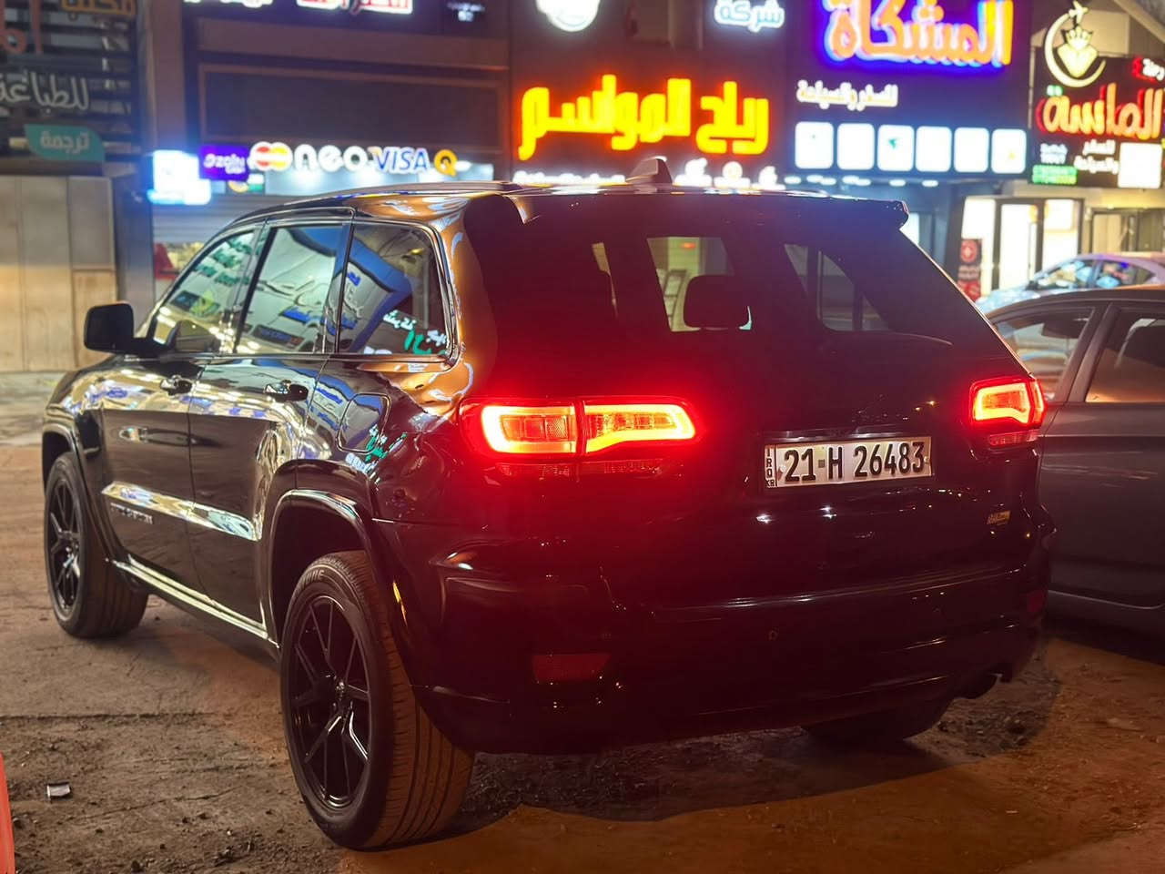 السلام عليكم
جيب لاريدو 2017 
رقم سليمانية بأسمي تحويل ثاني يوم 
معروفه مواصفات الاريدو اعتيادية
-بصمة 
-تشغيل عن بعد
-اوتو هولد
-نظام سبورت
-نظام ايكو
-تحكم ستيرن فول
-نقطه عمياء
-بصمة ابواب 
-هيتر ستيرن
-شاشة كامرا دوارة
-تحكم كشنات
-شفتات كير بالستيرن 
-عداد إلكتروني
-لايت امامي زنون عالي وناصي 
كير مكينة كله نظيف
تبريد خير من الله
حادثها جاملغ وبنيد صبغ 
انتهاء السنوية 2029 
انتهاء الهزة بشهر السادس
السيارة بدون نقص وخير من الله 
السعر 190$ بيها مجال
عنواني بغداد السيدية او المنصور 
للاستفسار : ***********
