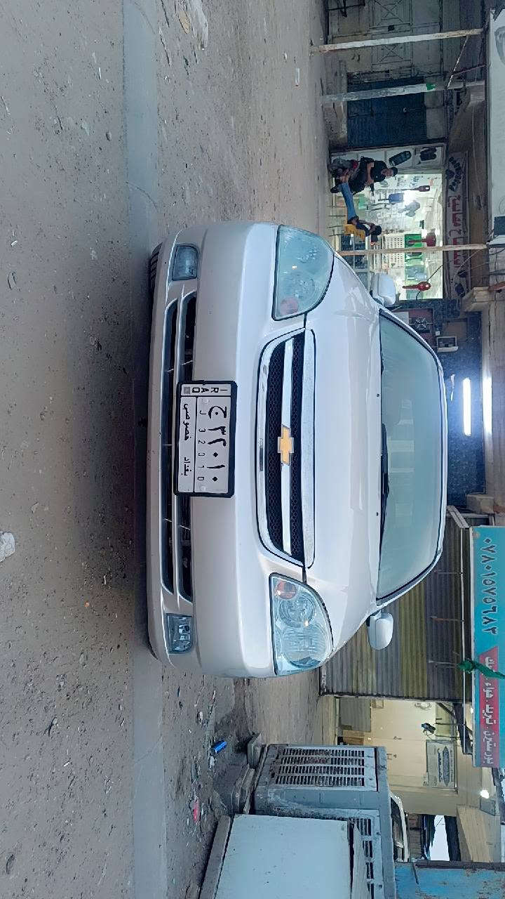2007 سازوكي وارد امريكي
مكينه 2000 صبغ عام بدون حادث 
جاهزه عوزها بس كمبريسر 
مكاني العماره سعرها 55 وبيها مجال 
***********
