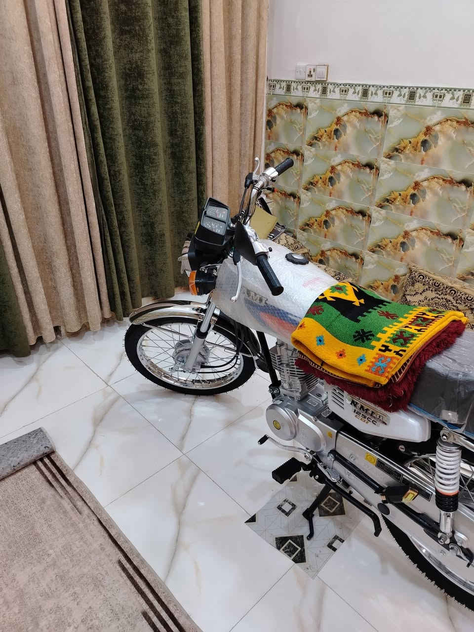 للبيع اوراق اصولي7 موديل22 تفاصيل اكثر ***********
