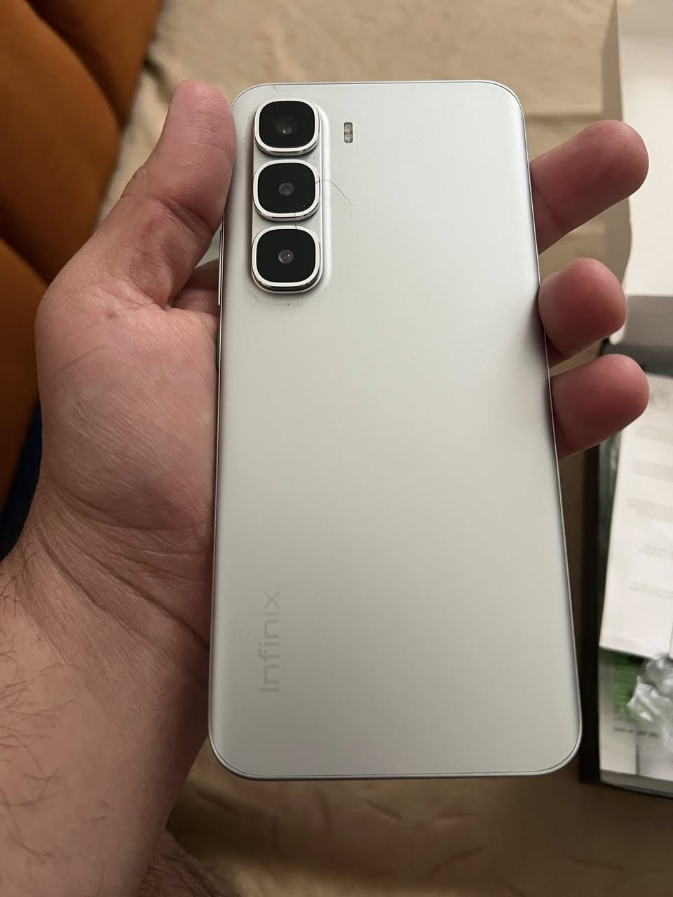 انفنكس هوت 60 برو بلس 

ذاكرته 256 عشوائيّ 16 

مكفول مستخدم اقل من أسبوع 

بعده جديد 

مكاني بغداد البياع 

سعره 250 ألف وفي مجال


**إذا كنت صاحب هذا الإعلان وتريد حذفه لأي سبب، رجاءا أرسل رسالة إلى الدعم الفني**