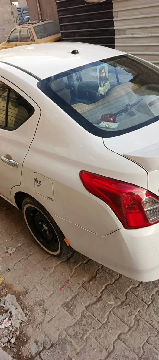 السلام عليكم نيسان هندي ام لبيته الزركه السيارة مابيه شي بس هذا الضرر بالفيديو رقم اربيل باسمي السنويه ل 2030المديل 2016 مكاني بغداد الحريه السعر 90 ***********
