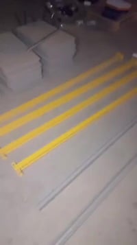 رفوف • يشيل طن • ٢م