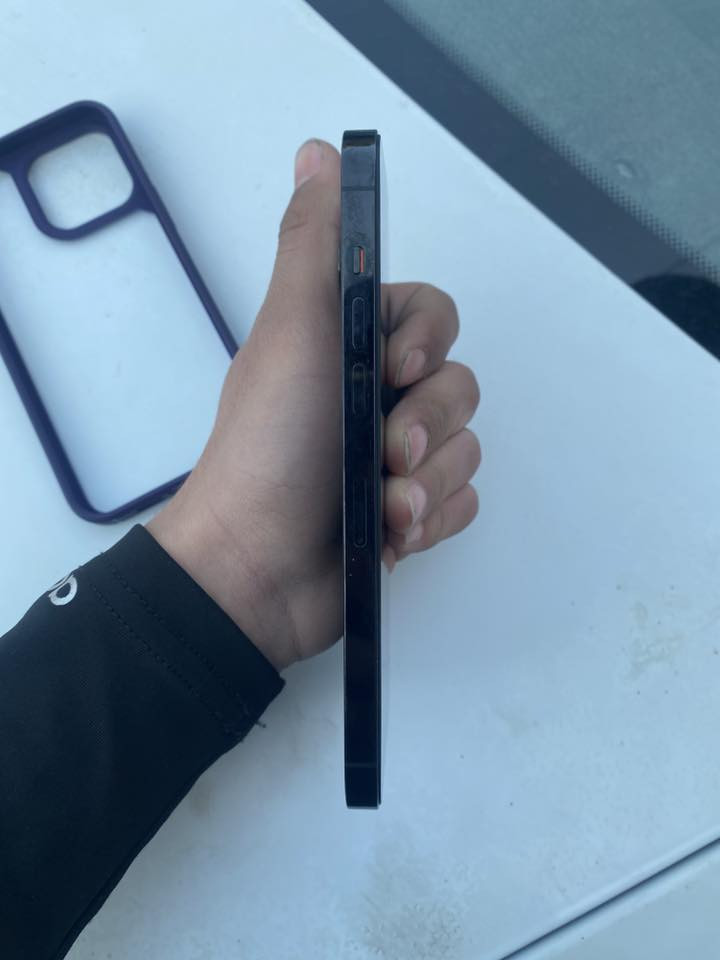 سلام عليكم من رخصة الادمن ايفون 14 برو ماكس كلشي بي نضيف بطارية 92 فقط مبدل شاشة وكاله وتر بروف ويا الكارتونه والغراض كامله وسعر ٦٠٠ وبي مجال للطيبين


**إذا كنت صاحب هذا الإعلان وتريد حذفه لأي سبب، رجاءا أرسل رسالة إلى الدعم الفني**