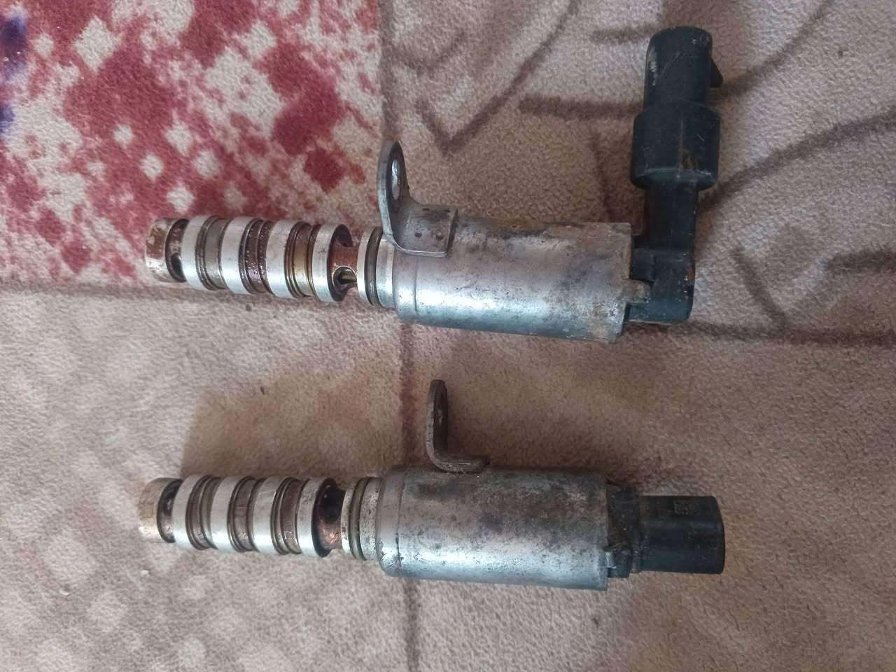 سلام عليكم من رخصت الادمن غراض كيا فورتي مسجل ،ضفيره باب،دكمه جام الصدر عكس السائق،ماطور جام ،يدت باب،حساس،في في تي كلهن شغالات شنو محتاج منهن خابر وبيك خير وتدلل ‏‪***********‬‏
