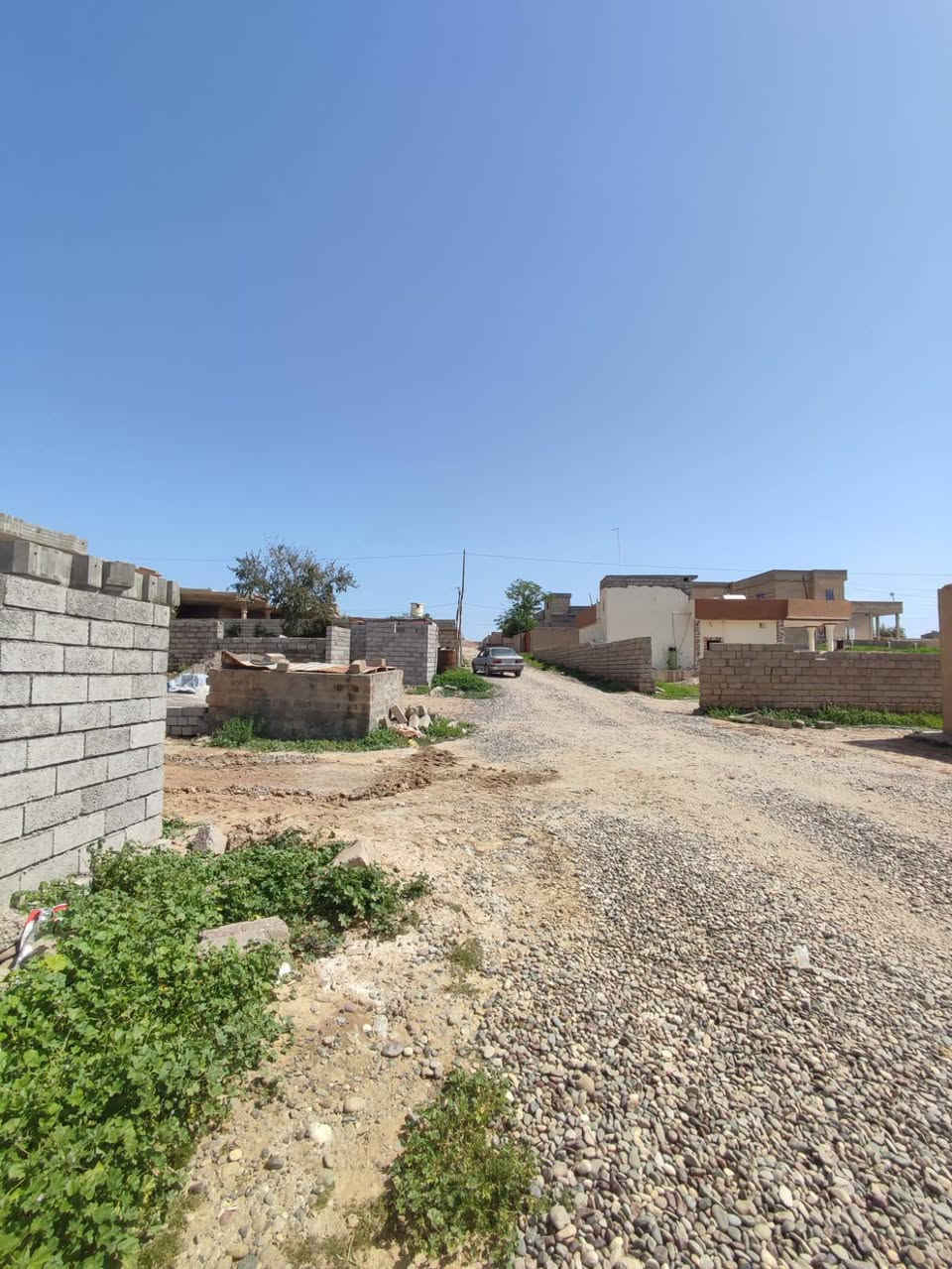 السلام عليكم بيت للبيع زراعي مساحه 500 متر البيت يتكون من غرفتين 5× 4 استقبال 6×4 مطبخ 4×5 مجاري كاملةمع تاسيس ماء كامله صحيات خارجيه كامله بناء مصوب أرضية ابواب خارجية كاملة الموقع قرب مقر ام هنادي السعر 28 وبي مجال للاستفسار الاتصال على رقم الهاتف ***********
الهاتف ***********
