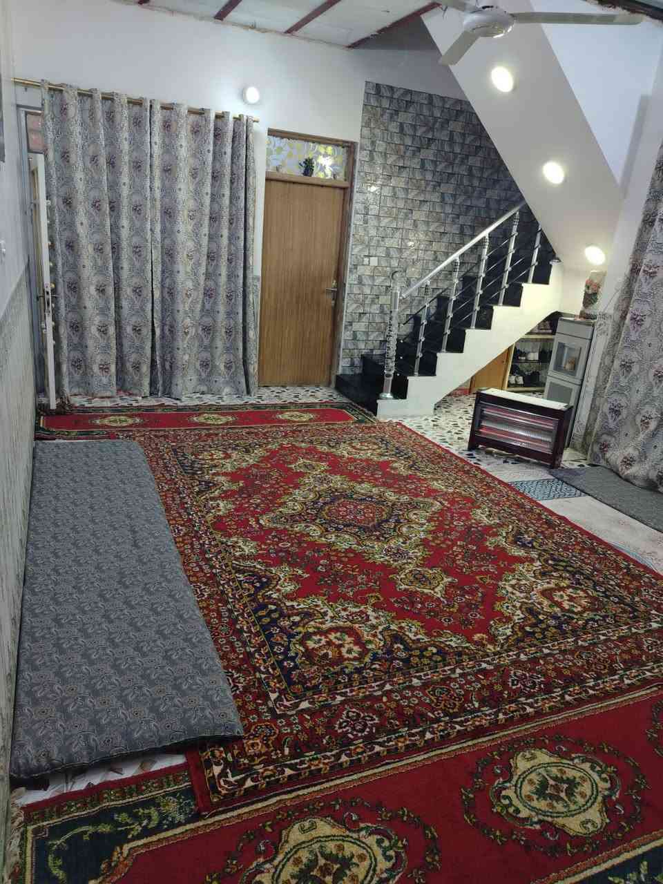 للبيع بيت زراعي قرار 25 

شارع المطار القديم شارع ابو جميل مقابيل مدرسه انوار السجاد بفرع الجامع مساحه البيت ١٢٥م السعر ٤٠ مليون عمر البناء ٥ سنوات 

للتواصل :
***********
