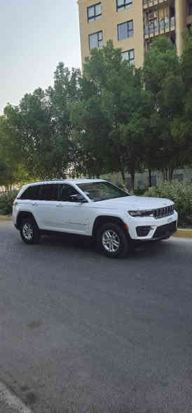 جيب لاريدو  5 راكب 
الموديل : 2024. (وارد امريكي) . 
المحرك : V6.  3.6L . 
العداد : .(4000 m) اخت الزيرو . 

ملاحظه سياره بدون رقم دخول جديد الاوراق اباسمي
* الحادث موضح بالصور بابين او جاملغ خلفي جهة اليمين امبدلات الامامي نفس الون والثاني انصبغ مع الجاملغ الخلفي  الجنطه بيه تعديل بسيط او صبغ ع كد شبر  صور الحادث او رقم الشاصي موجودات ويه الصور ايرباك البرده والكشن ضاربات
* المواصفات
* رادار امامي مع مانع تصادم. 
* شاحن موبايل وايرلس. 
* تعديل وضعيات مقود السائق كهربائيا. 
* دفع رباعي
* شاشه كبيرة اوكامرا 
* نظام الخرائط (GPS).
* كير شفتر بالستيرن. 
* المصابيح الأمامية LED. 
* تشغيل عن بعد.
* الصندوق الخلفي كهربائي.
* المقاعد الأمامية للسائق كهرباء.
* حساسات خلفية. 
* 5 راكب.
* مانع تصادم خلفي.
* بلوتوث تلفون. 
* محدد سرعة. 

السعر 275 ورقه او مراوس حسب القناعه مكان السياره بغداد حي العامل من جهة السريع مقابيل مسبح الرافدين للاستفسار اكثر 
***********
ملاحظه السياره بدون ارقام مروريه بغداد
