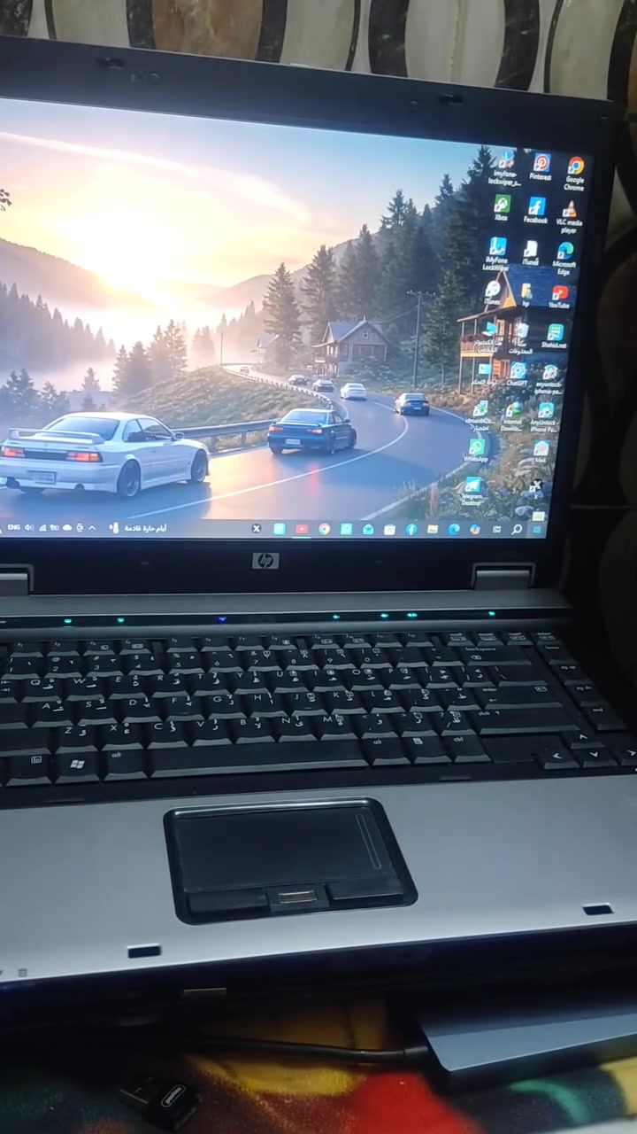 سلام عليكم لابتوب HP
مواصفات كدامك شوف المواصفات زين وراسلني 
اني ضايفلها هارد ssd 128 ورام 4 
نظام وندوز 10 برو جدا سريع  تكدر ترقيها للوندوز 11 
وياها شاحنة الاصلية مالتها 90 w انطيك وياها ماوس وكيبورد 
بلوتوث عوزها فقط بطارية هسة جاي استخدمها 
ع الكهرباء سعر 120 بيها مجال تريد انطيك وياها يوبي اس 
تصير 140 بدون يوبي اس 120 
عنواني بغداد بلديات


**إذا كنت صاحب هذا الإعلان وتريد حذفه لأي سبب، رجاءا أرسل رسالة إلى الدعم الفني**