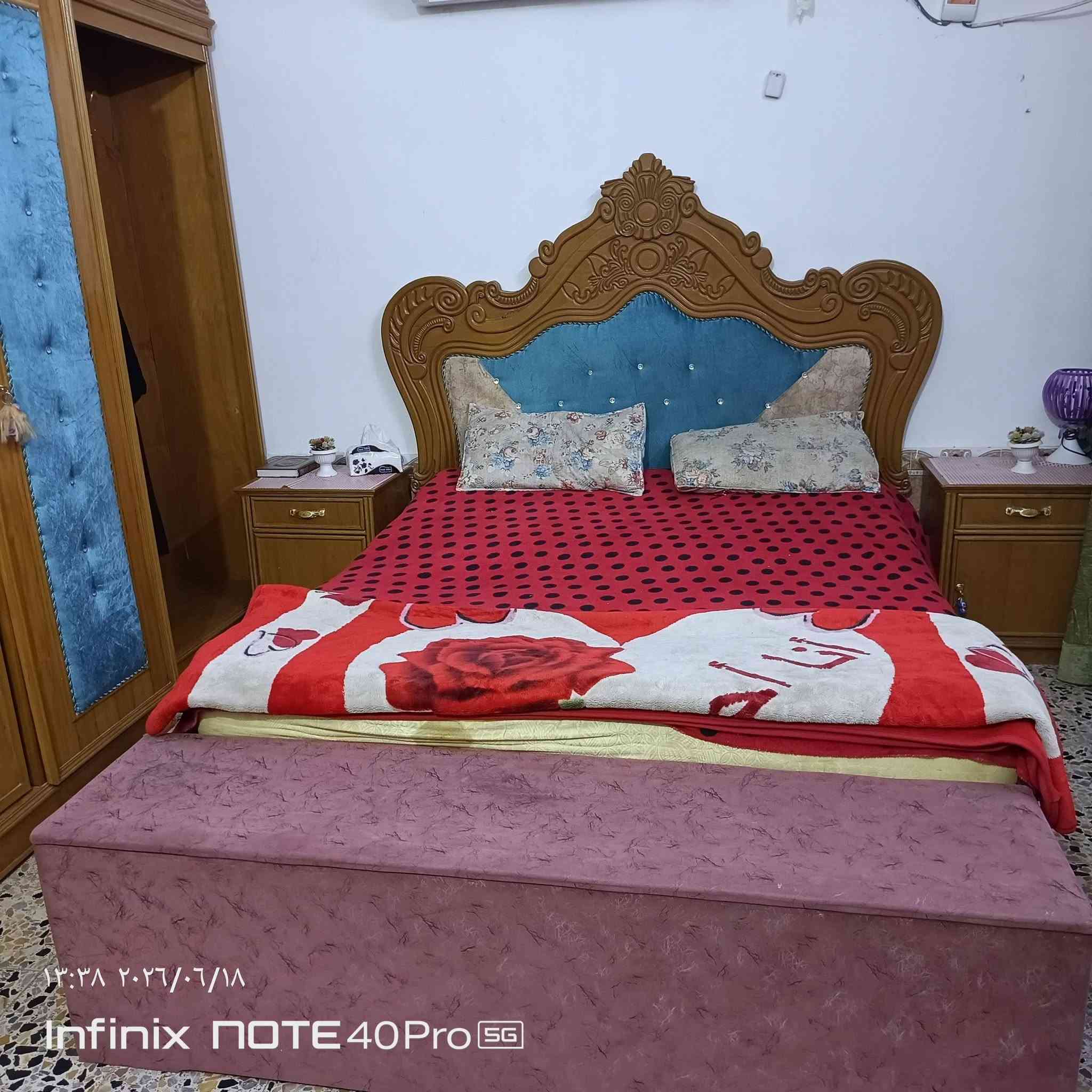 السلام عليكم غرفةللبيع سعر به 600او بيه مجال استفسار على رقم ***********
