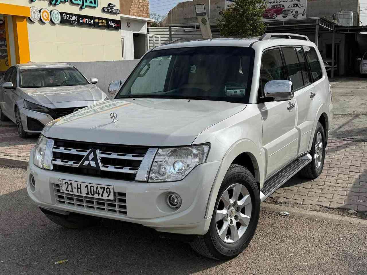 نوع السياره  ميتسوبيشي باجيرو 
موديل 2014 حبتور
محرك 3500
مكفوله من صبغ وبارد
فول السياره حبتور 
رقم سنويه جديد 
للاستفسار ‭0771 133 6868‬
العنوان ديالى خانقين / معرض خانقين للسيارات خناقين, ديالى
