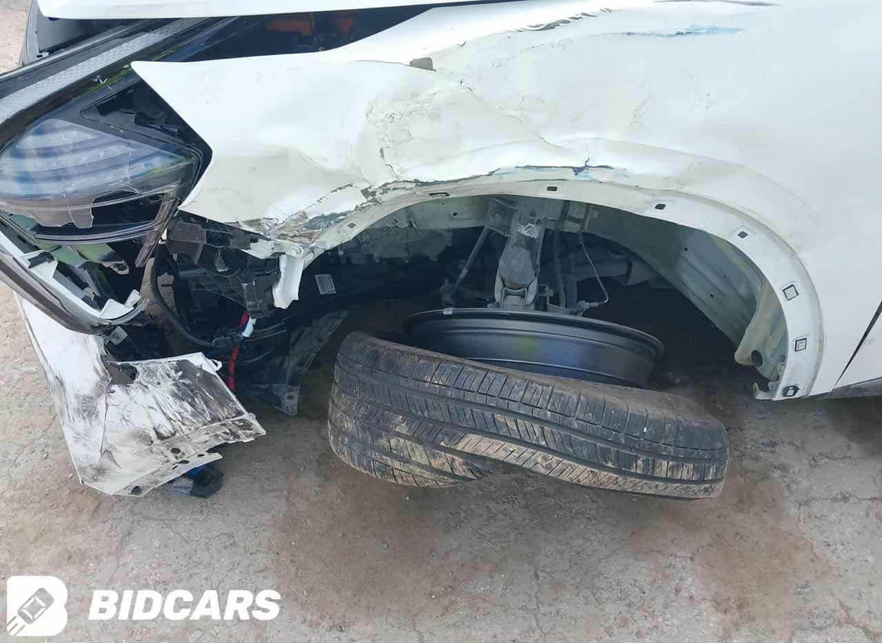 كيا سبورتج 2023 للبيع 
حرة رقم بغداد 
مواصفات برستيج اعلى فئة 
سيارة هايبرد وبانزين ،،،كاميرات خلفي وامامي محيطية 180 درجه 
نقطة عمياء ،،سياقة ذاتيه ،،كشنات جلد ،،فول تحكم ستيرن ،، شحن هاتف لاسلكي ،،تشغيل وابواب بصمة ،، كشن كهربائي ،،، تبريد وتدفئه بالكشن ،،، كشن ذكي ،،حساس خلفي وامامي ،،قماره بانوراما ،،حادثها موضح بالصور تبديل جاملغ فقط ،،، وبعد هواي مواصفات ،،مكانها بالسماوة للاستفسار *********** 
سعرها 235 ،،انا مكلف بالنشر ناصرية, ذي قار
