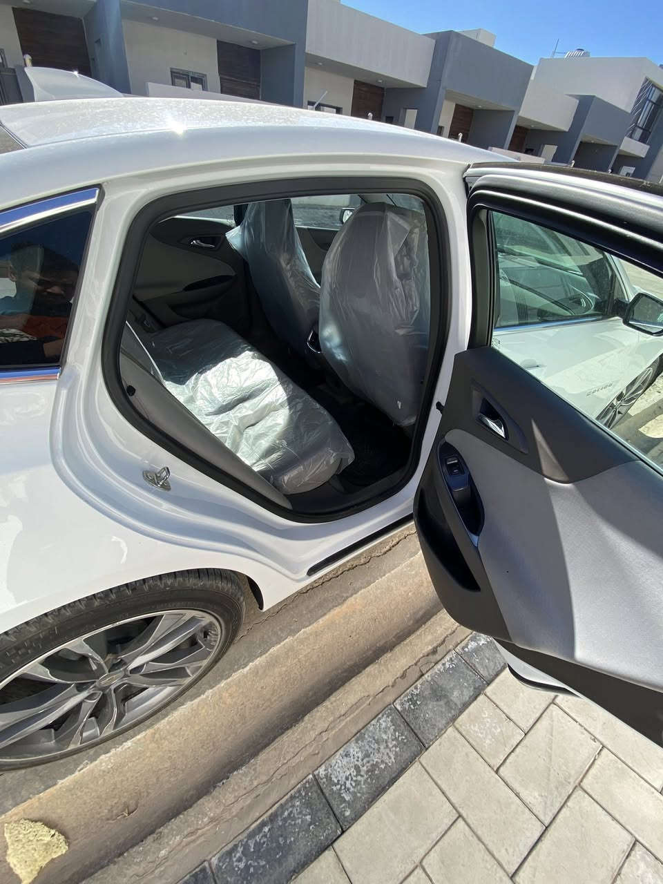 للبيع  ماليبو 2022 LT
رقم نجف معوقين (مكان السيارة نجف ) 

ماشيه 68mi 

الحادث. 3 قطع  بدون شاصي وبدون كص 

السياره جاهزه ونظيفه جداً بدون نواقص 

#دهن وكالة موريس وبانزين محسن فقط 

المواصفات 

🔴بصمه ابواب + جنطه

🛑محرك 1500 توربو ✈️

🛑 اوتو بريك /توقف ذاتي عند الاقتراب 🚳

🛑كشنات تدفئه + كهرباء ⚡️ 

🛑تبريد قطعتين

🛑شاشه كبيره تدعم 📲Android Auto/car play

🛑خرائط Gps📌

🛑كامره خلفيه 📷

🛑كروز مثبت سرعه

🛑شاشة ضبط واعطال بل دشبول

🛑منافذ USP/ 12V /Tip C

🛑مانع انزلاق ⛔️

🛑حساس اطارات

🛑4 دسك/ Abs

السعر 122 و بيها مجال

***********
