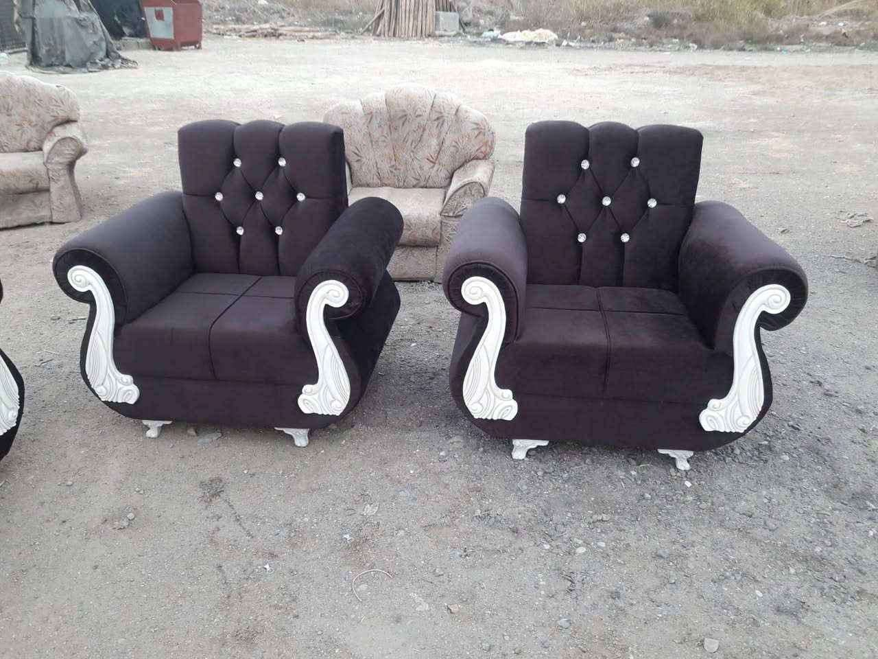 انواع التخومه ولدواوين شغل بس حطاطه امتار نشتغل كله بلاويد اسود وعل ظمان مكان تحرير الحولي ‏‪***********‬‏
