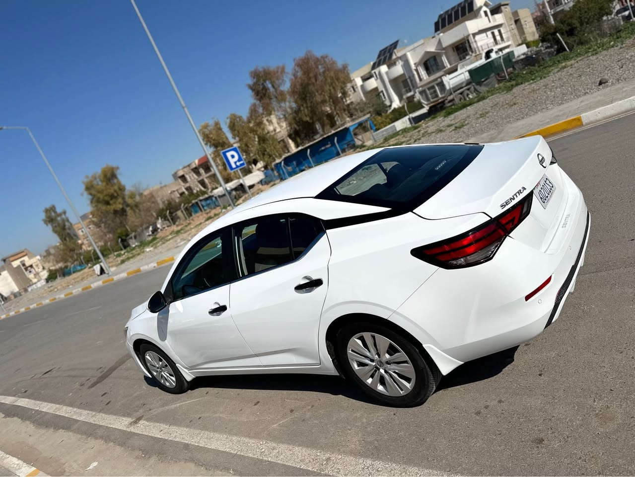 سنترا ابيض ٢٠٢٤ - مرقم كاتي - رادار حساس بصمه- كاميرا - ٢ سويج- فقط حافه بونيت مصبوغ - شاصي داخل شرط - 
125$ السعر 
*********** واتساب كورك أربيل, العراق
