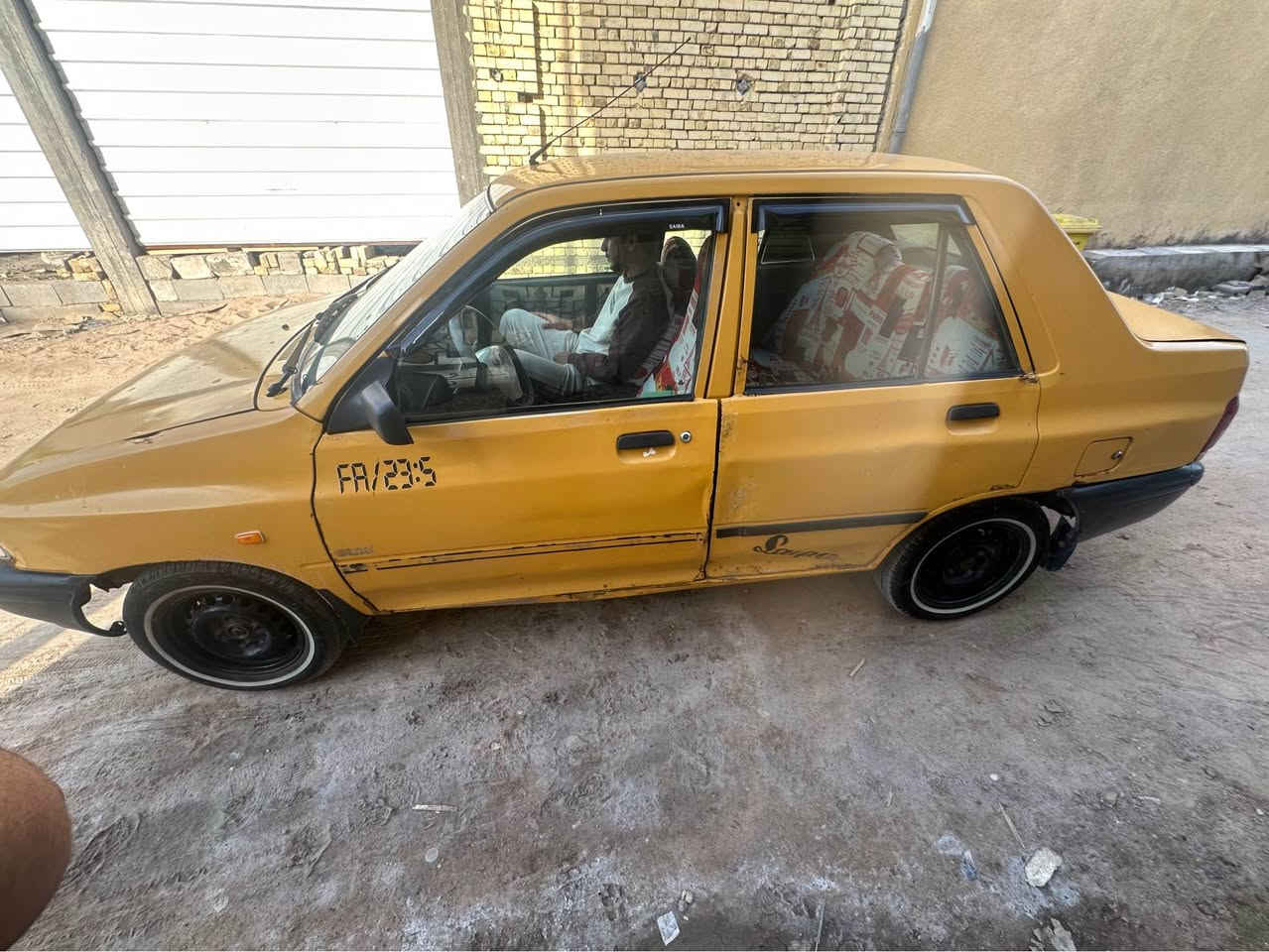 السلام عليكم سايبة 2015 سنوية 2028 يلة تنتهي السيارة جديدة احلة من الصور تخم تاير جديد كهربائات كلهة شغالة تبريد شغال السعر 24 وبيهة مجال بصيط عنوان تنومة *********** البصرة, العراق
