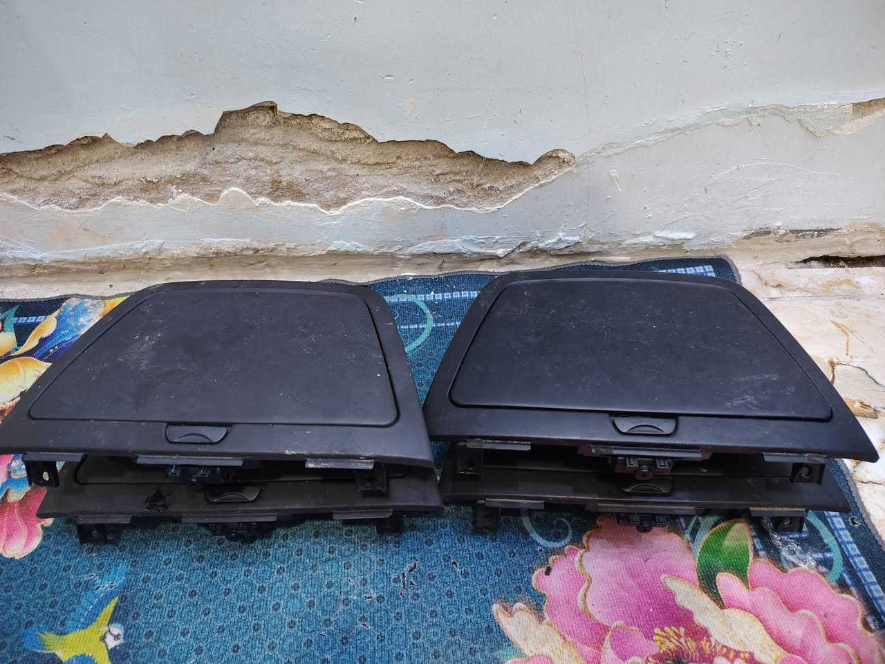 السلام عليكم من رخصه مدير الكروب متوفر غراض النترا مقدس من ٧ لل١١ للإستفسار خاص او *********** متواجد واتساب ومتوفر خدمه توصيل لجميع المحافظات العنوان بغداد قرب سيطره الشعب القديمه
