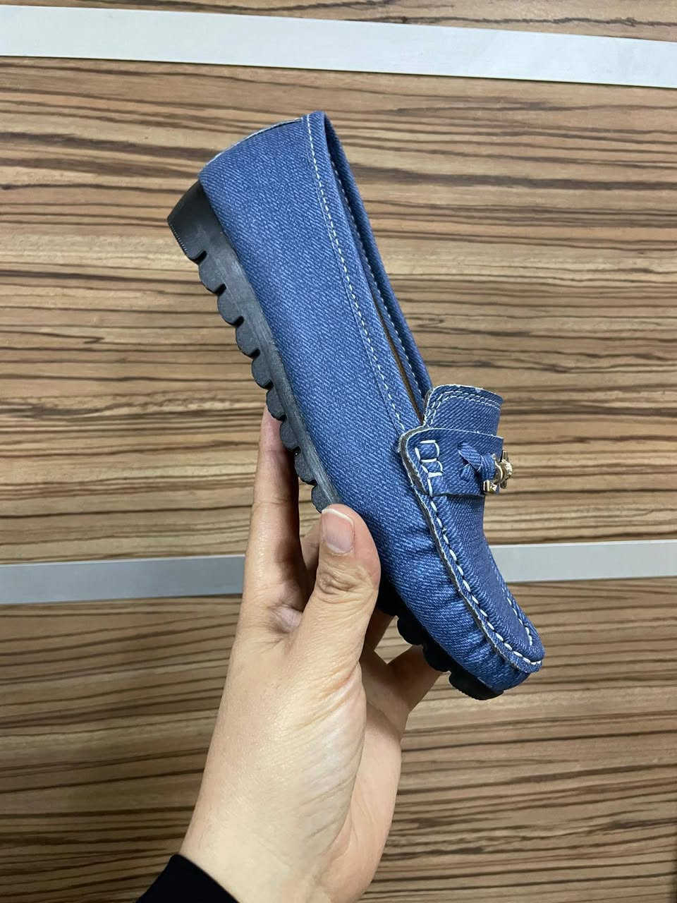 ب15 الف فقط 🤩 مع عرض التوصيل 3 آلاف فقط 
حذاء كجول جينز الاكثر راحه واناقة 
قياسات خاصه وعاديه كلها متوفرة  من 37 لغاية 42
تتوفر حقائب اوربيه كوالتي عالي جدا 
#احذيه #اكسسوارات #جينزات #جينز #سبورت #ملابس #براندات #ماركات #احذيةطبية #حذاءطبي #حقائب #جنط #شنط #بغداد #اربيل #بصرة #ناصرية #كربلاء #ديوانية #بابل #نجف #سماوة #كوت #العراق #مشاهيرالعراق #اكسبلور #فولو


**إذا كنت صاحب هذا الإعلان وتريد حذفه لأي سبب، رجاءا أرسل رسالة إلى الدعم الفني**