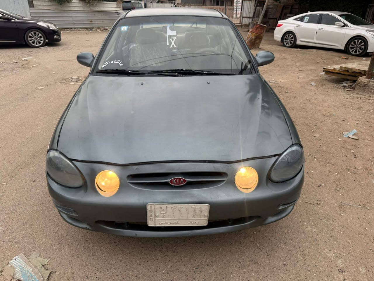 كيا سبكتره موديل 2001
محرك 2000كير اوتو مكفولات
تبريد 🧊 ثلج صدر كله جديد
تخم تاير خط ابيض ويل كب جديد
سياره بلاديه بدون ضربه وخياس
سعر48وبيهامجال عنواني 
بغداد***********
